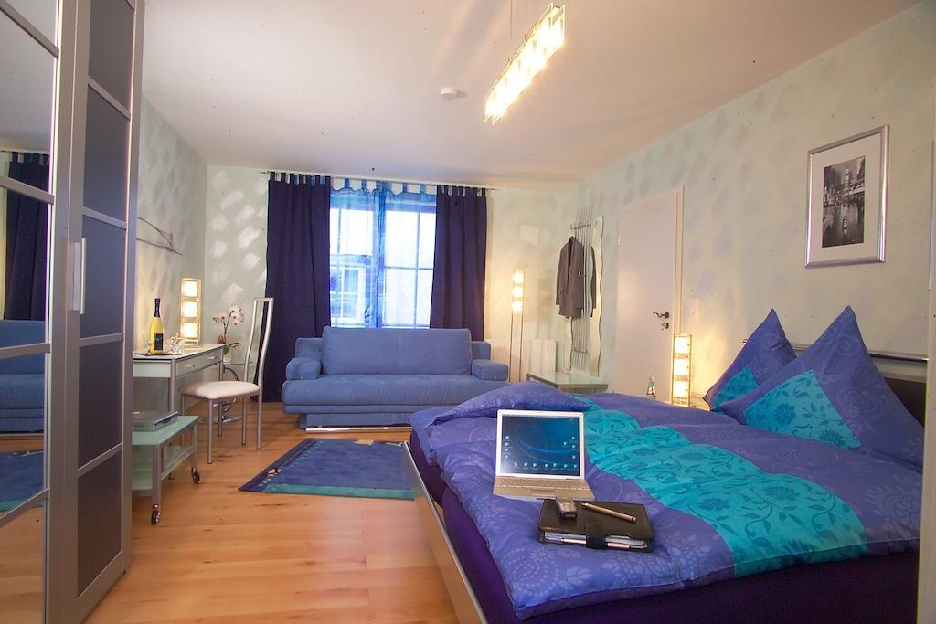 Cleo'S Hotel كالستادت الغرفة الصورة